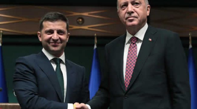 Cumhurbaşkanı Erdoğan ve Ukrayna Cumhurbaşkanı Zelenskiy Bir Araya Geldi