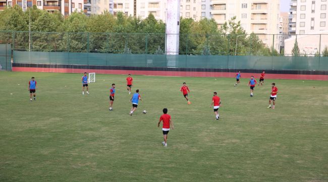 Karaköprü Belediyespor Manisa'da Galibiyet Arıyor