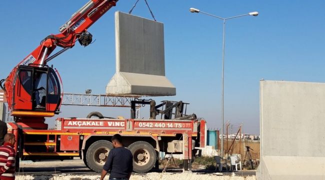 Telabyad Sınır Kapısı Yeniden Açıldı