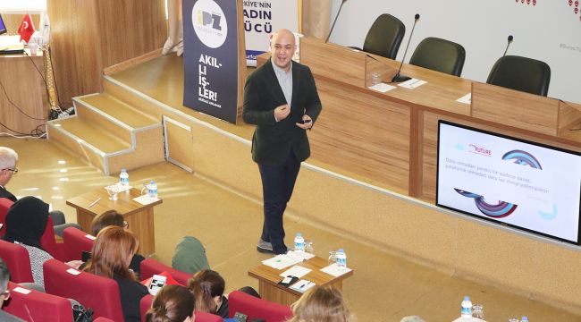 İnteraktif Pazarlama Zirvesi Şutso'da Yapıldı