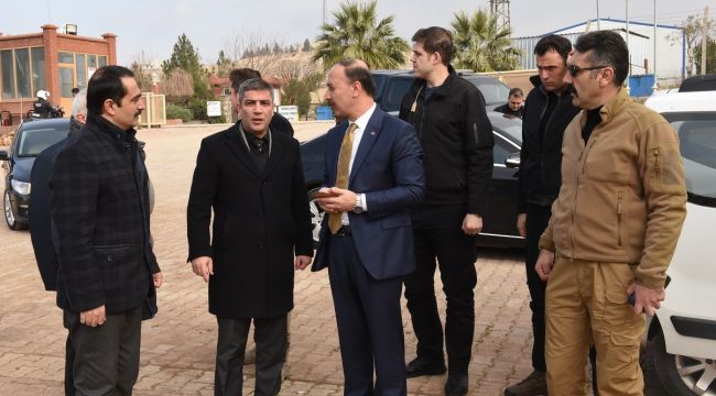 Vali Erin, Fabrika Binaları İçin Proje Yapıyor