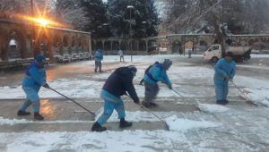 Eyyübiye Belediyesi Ekiplerinden Kar Nöbeti