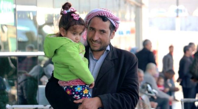 Şanlıurfa'dan Edirne'ye gitmek isteyen Suriyeliler otogarda yoğunluk oluşturdu
