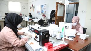 Eyyübiye Belediyesi, Maske Üretimini Seri Bir Şekilde Sürdürüyor