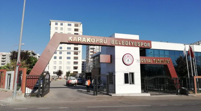 Karaköprü Belediyespor topbaşı yapıyor