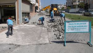 Haliliye’de Parke Döşemesi Tam Hız Devam Ediyor