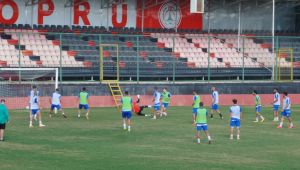 Karbel Karaköprü Belediyespor Bayrampaşa’yı bekliyor