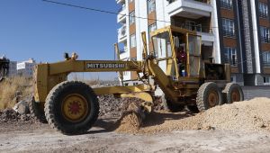 Karaköprü'de Hummalı Yol Çalışması 