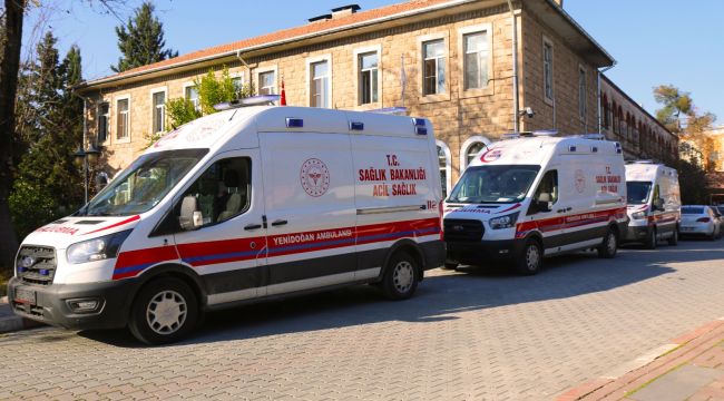 İlimize 3 Adet Yeni Doğan Acil Yardım Ambulansı Gönderildi
