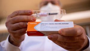 Türkiye'nin sipariş ettiği Çin aşısı CoronaVac'a yaş sınırı