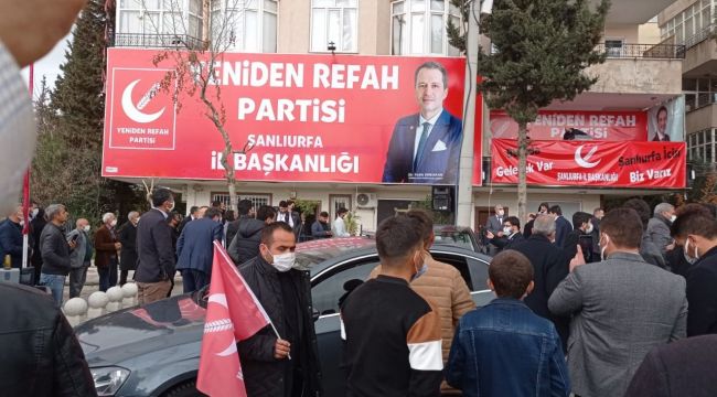 Yeniden Refah Partisi Genel Başkanı Fatih Erbakan Şanlıurfa'ya geldi