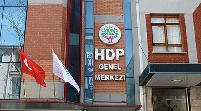 HDP'ye kapatma davası: Parti kendini feshederse, Siyasi Partiler Kanunu'na göre kapatma davası da düşüyor