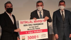  ‘İstiklâl Marşı'nı Sen Oku’ Yarışmasının Kazananları Ödüllerini Aldı