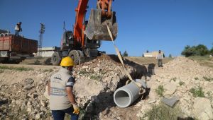 Büyükşehir, Karaköprü Kırsalında 4 Ayrı Noktada Hizmet Veriyor