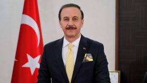 Vali Erin'den Anlamlı Mesaj