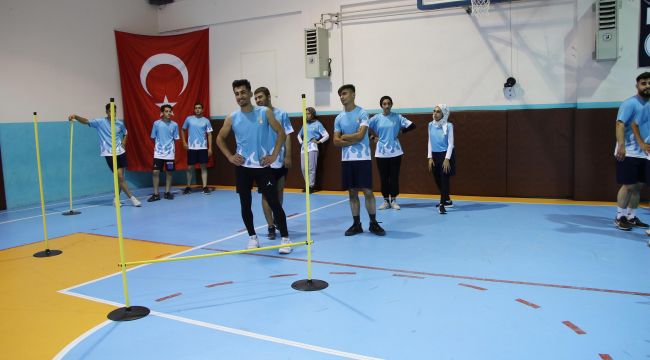 Gençler, Haliliye Belediyesi İle Hedeflerinin Peşinde Koşuyor