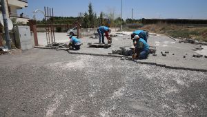 Haliliye Belediyesinden 3 Mahallede Parke Döşeme Çalışması