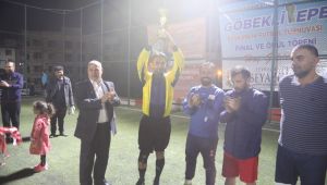 Göbeklitepe Başkanlık Halı Saha Maçı Kupasını Ovabeylispor Kazandı