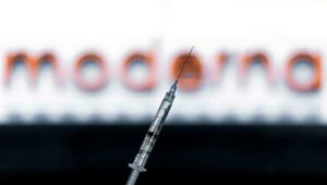 İsveç ve Danimarka, Moderna aşısının kullanımını askıya aldı