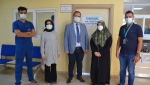 Turkovac Aşı Merkezinde İlk Aşı Uygulaması Yapıldı