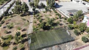 Vali Erin’in Talimatıyla 12 Okul Halı Sahaya Kavuştu