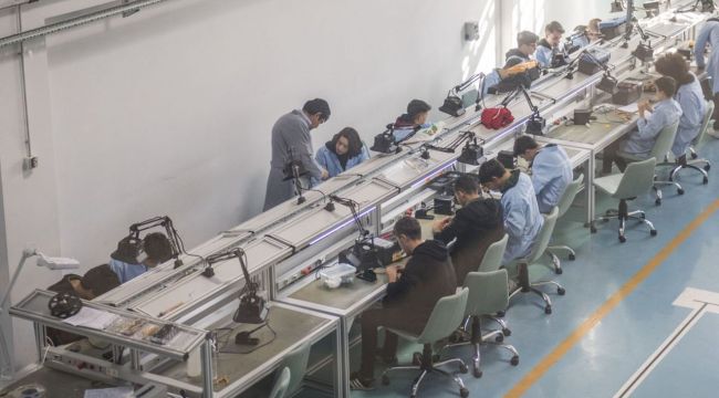 Şanlıurfa'daki lise Türkiye'de ilk üçe girdi!