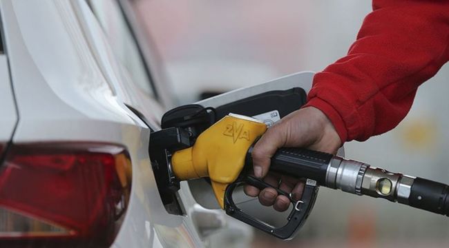 Benzine büyük zam geliyor!