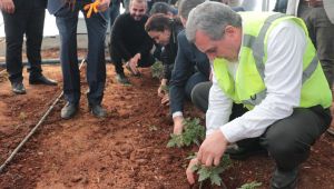 Büyükşehir’den Çiftçilere “Suluk” Desteği