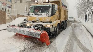 Büyükşehir Karla Mücadelede İşi Sıkı Tutuyor