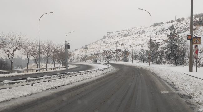Şanlıurfa Büyükşehir Karla Mücadelesini Sürdürüyor