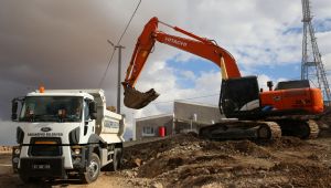 Büyüyen Karaköprü’ye Yeni Yollar Kazandırılıyor