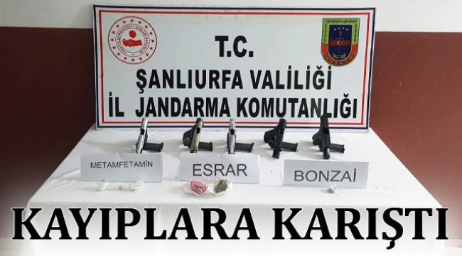 Suruç'ta durdurulan araçtan silah ve uyuşturucu çıktı