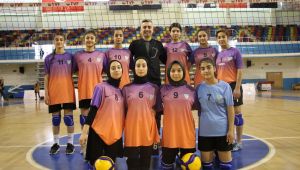 Sezonun Şampiyonu Haliliye Belediyespor Oldu 