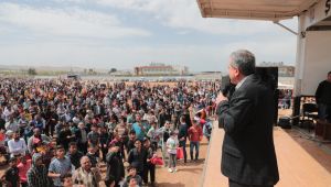 Türk Yıldızlar Ve JÖAK Üzüm Salkımı Timi Şanlıurfa Semalarında Nefes Kesen Gösteriye İmza Attı