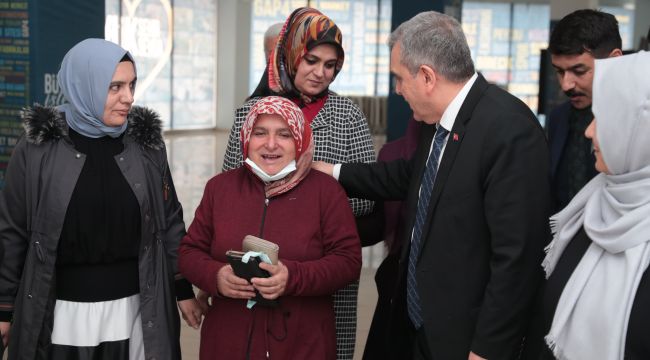 Başkan Beyazgül, “Annelerimizin Hayır Dualarını Almak İçin Yarış İçinde Olalım”