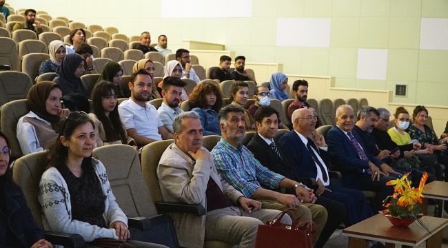 Harran Üniversitesi’nde ‘Diyarbakır-Amida Kenti Üzerine Yeni Araştırmalar’ Konulu Konferans Düzenlendi