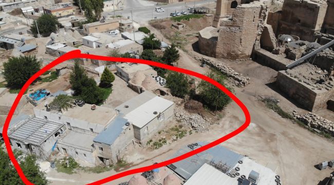 Harran'da Arkeolojik Alanda Prefabrik Tahribat