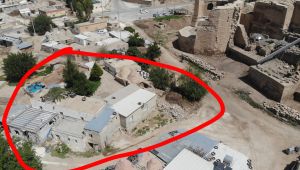 Harran'da Arkeolojik Alanda Prefabrik Tahribat