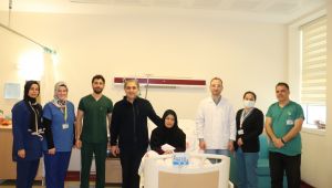 Harran Üniversitesi Hastanesinde Hastadan 9 Santimlik Kist Çıkarıldı