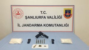 Şanlıurfa Jandarmadan başarılı operasyon: çok sayıda uyuşturucu ve kaçak silah ele geçirildi