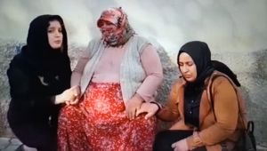  CHP Şanlıurfa İl Kadın Kolları Başkanı Çetiner Ölü bulunan kızın ailesini ziyaret etti