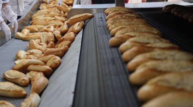 Başkan Beyazgül, “Halk Ekmek Fabrikamızda Üretim Başladı”