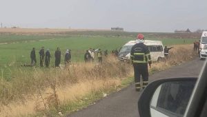 Şanlıurfa'da tarım işçilerini taşıyan araç devrildi