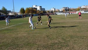 Siverek Belediyespor evinde 3 puanı tek golle kazandı