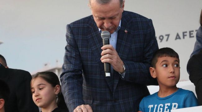 Cumhurbaşkanı Erdoğan: Şanlıurfa'da 11 bin ev yaparak depremzedelerimizi yeni yuvalarına kavuşturacağız 
