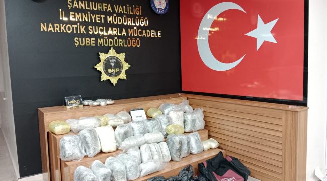 Jandarma 45 kilo 750 gram skunk maddesi ve 2 kilo 500 gram toz esrar ele geçirdi