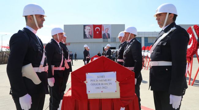 Şehit Polisler Memleketlerine Törenle Uğurlandı 