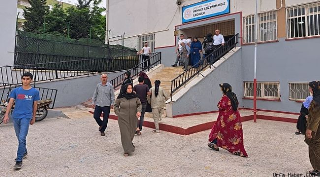 Urfa'da Oy Verme İşlemlerine Yoğun İlgi