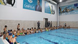 Başkan Canpolat, Spor Kurslarındaki Gençlerle Bir Araya Geldi
