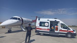 Ambulans uçak Şanlıurfa’dan bebekler için havalandı  